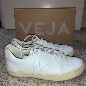 Veja women’s esplar leather extra white sneakers